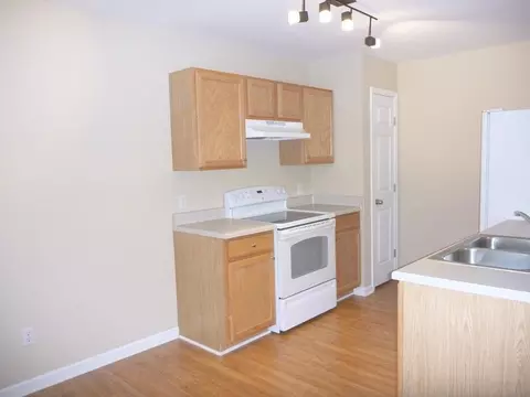 412 E Hammond St, Durham, NC 27704 photo 4