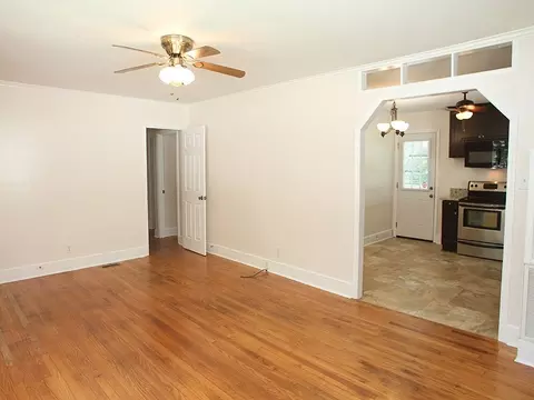 714 E Hammond St, Durham, NC 27704 photo 3
