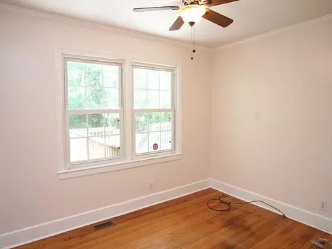 714 E Hammond St, Durham, NC 27704 photo 7
