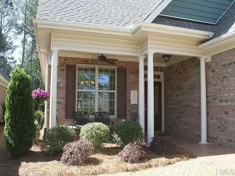 302 Easy Wind Ln, Garner, NC 27529 photo 1
