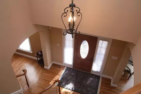 403 Devonhall Ln, Cary, NC 27518 photo 4