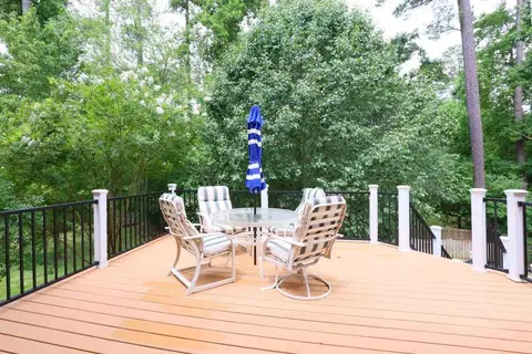 403 Devonhall Ln, Cary, NC 27518 photo 23