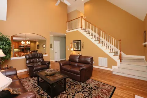 403 Devonhall Ln, Cary, NC 27518 photo 10