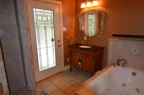 1103 W Knox St, Durham, NC 27701 photo 8