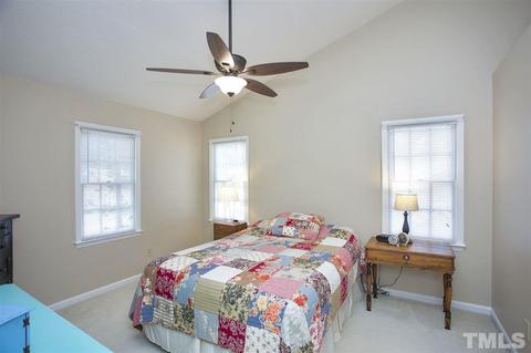 104 Kronos Ln, Cary, NC 27513 photo 15
