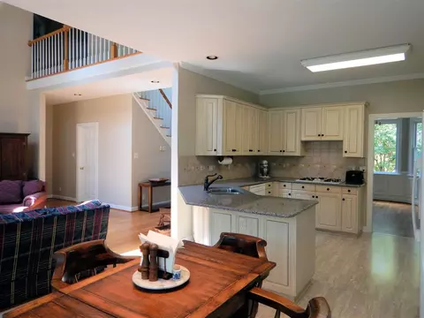 100 Halpen Dr, Cary, NC 27513 photo 7