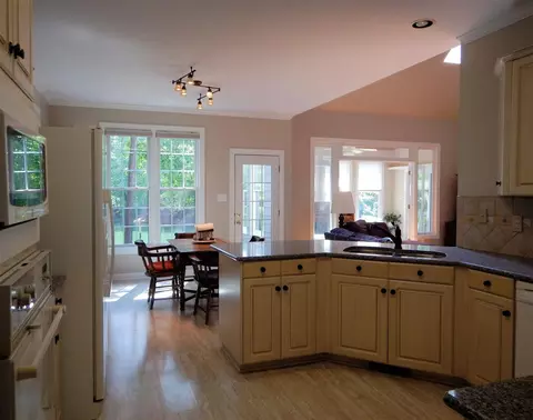100 Halpen Dr, Cary, NC 27513 photo 6