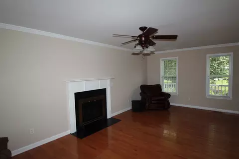 106 Nell Ct, Garner, NC 27529 photo 3