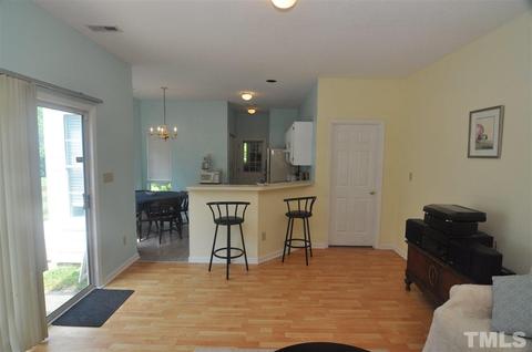 1214 Kendall Dr, Durham, NC 27703 photo 4