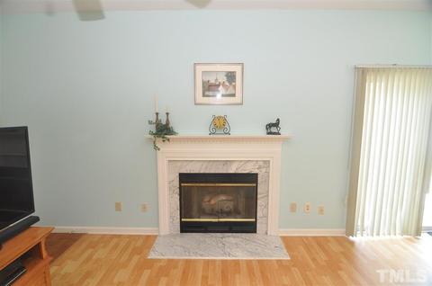 1214 Kendall Dr, Durham, NC 27703 photo 2