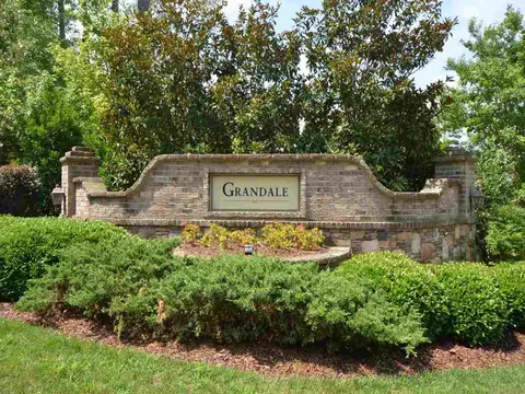 9 Stonehouse Ct, Durham, NC 27713 photo 2