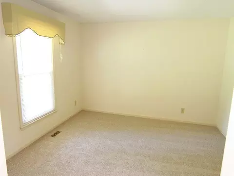 5824 Ridgeview Rd, Durham, NC 27712 photo 3