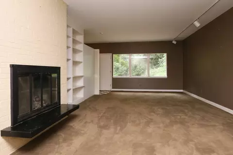 101 E Drewry Ln, Raleigh, NC 27609 photo 7