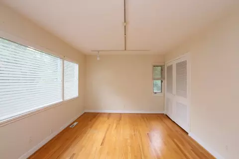 101 E Drewry Ln, Raleigh, NC 27609 photo 18