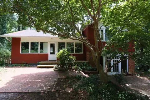 101 E Drewry Ln, Raleigh, NC 27609 photo 5