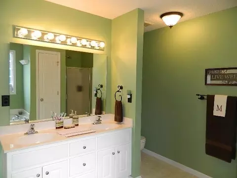 121 Walton Cir, Benson, NC 27504 photo 13