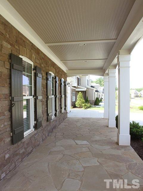 905 Cambridge Hall Loop, Apex, NC 27539 photo 3