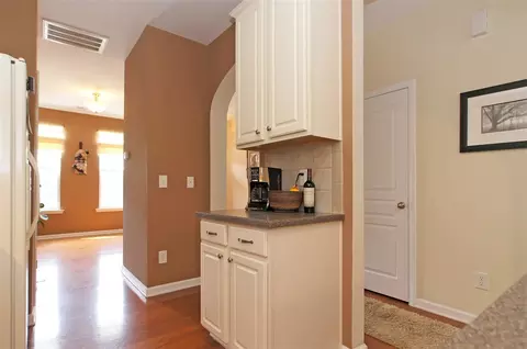 7822 Silverthread Ln, Raleigh, NC 27617 photo 6