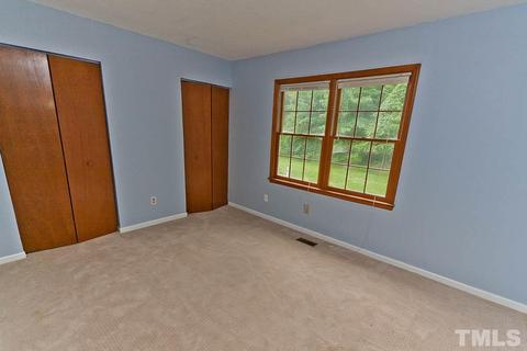 6 Providence Ct, Durham, NC 27705 photo 4