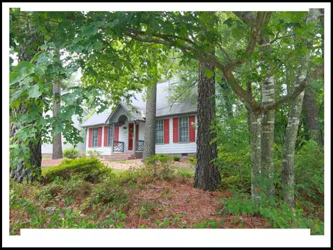517 Greyson Dr, Durham, NC 27703 photo 1