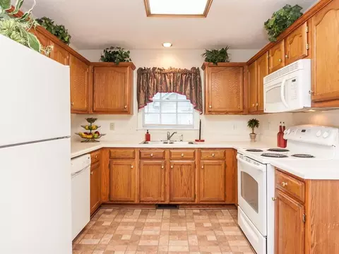 3625 Epperly Ct, Raleigh, NC 27616 photo 11