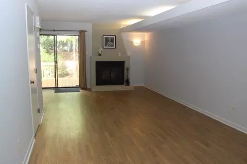 122 Twisted Oak Pl, Durham, NC 27705 photo 4