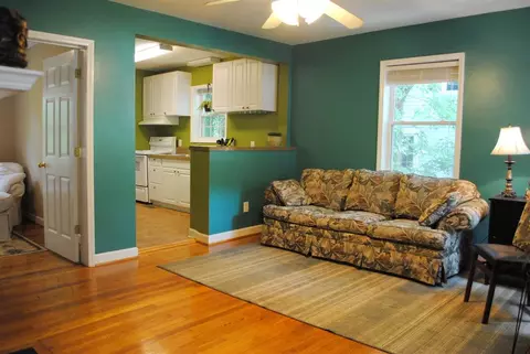 111 Edgewood Dr E, Durham, NC 27704 photo 6