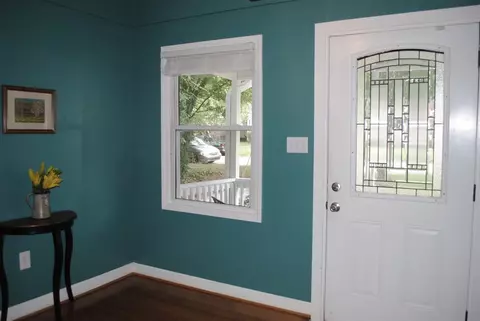 111 Edgewood Dr E, Durham, NC 27704 photo 3