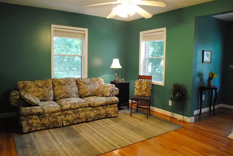 111 Edgewood Dr E, Durham, NC 27704 photo 5