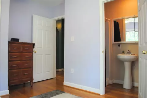 111 Edgewood Dr E, Durham, NC 27704 photo 18