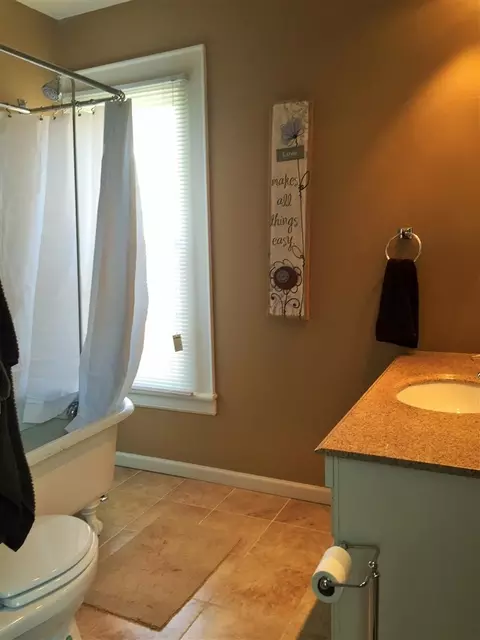 403 E Holmes St, Benson, NC 27504 photo 24
