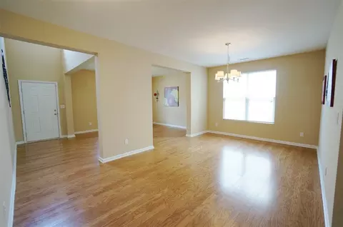 2404 Pear Tree Ln, Durham, NC 27703 photo 5