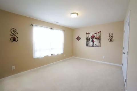 2404 Pear Tree Ln, Durham, NC 27703 photo 15