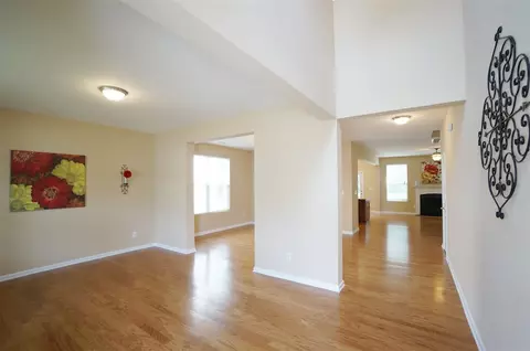 2404 Pear Tree Ln, Durham, NC 27703 photo 2