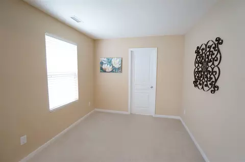2404 Pear Tree Ln, Durham, NC 27703 photo 20