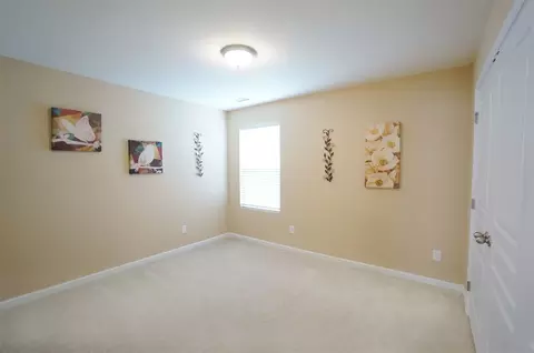 2404 Pear Tree Ln, Durham, NC 27703 photo 16