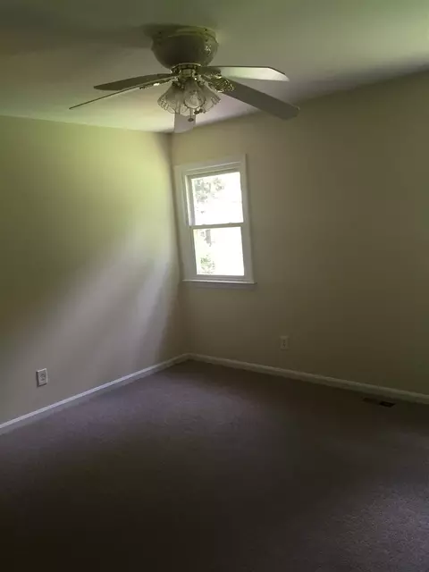 951 Clarion Dr, Durham, NC 27705 photo 10