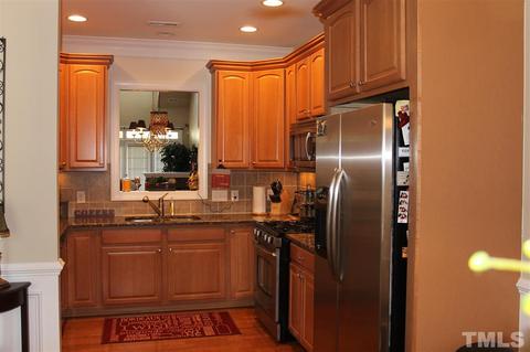 212 Dungarven Loop, Cary, NC 27513 photo 3