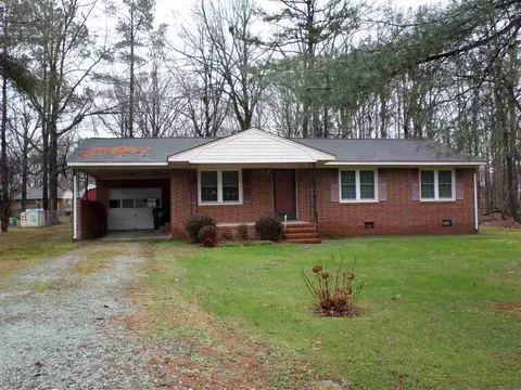 55 S 3rd St, Roxboro, NC 27573 photo 1