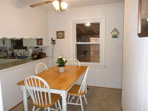 55 S 3rd St, Roxboro, NC 27573 photo 4