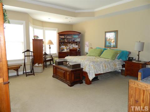 340 Sunstone Dr, Cary, NC 27519 photo 7
