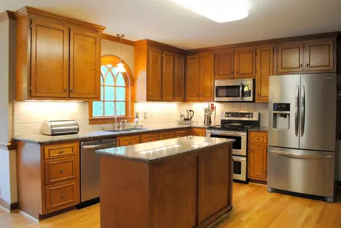 408 Mare Ct, Bahama, NC 27503 photo 3