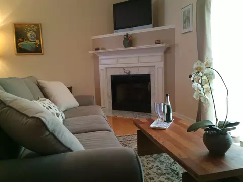 916 Cinnamon Dr, Durham, NC 27713 photo 2
