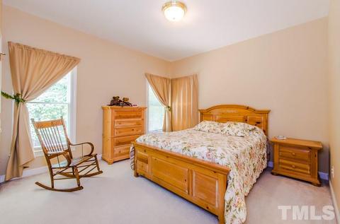 1307 Meadston Dr, Durham, NC 27712 photo 9