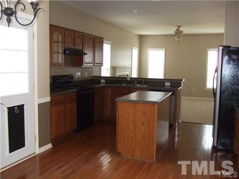 604 Arbor Greene Dr, Garner, NC 27529 photo 3