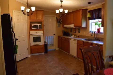 57 Dixieland Dr, Middlesex, NC 27557 photo 7