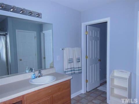 2621 Dality Dr, Raleigh, NC 27604 photo 13