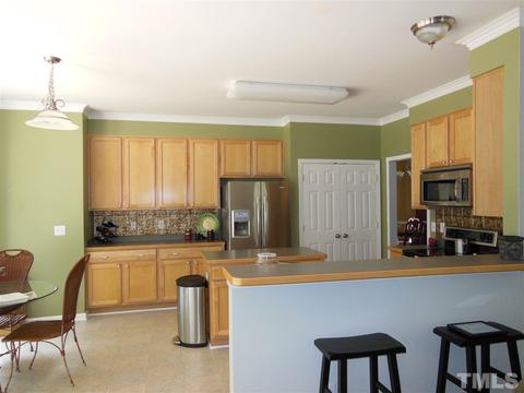 2621 Dality Dr, Raleigh, NC 27604 photo 5