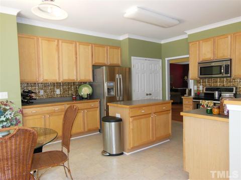 2621 Dality Dr, Raleigh, NC 27604 photo 3