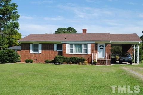 220 Whitley Dr, Smithfield, NC 27577 photo 1